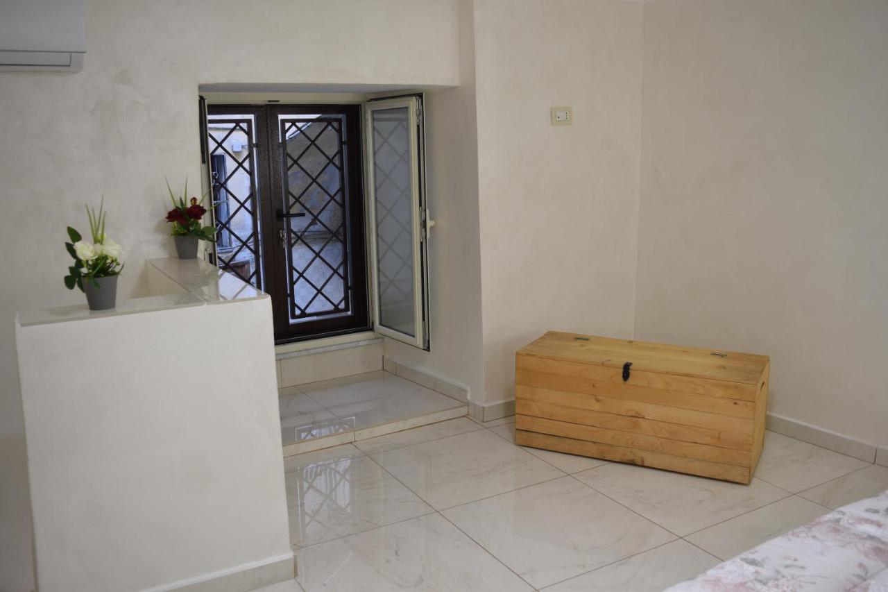 Nonnona House-Napoli Centro Apartment Екстериор снимка